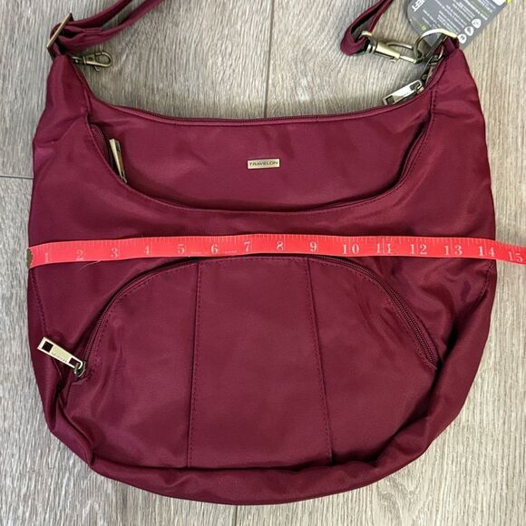 New With tags Travelon Anti-Theft Crossbody Bag, With Matching Wallet, Red - Picture 4 of 7